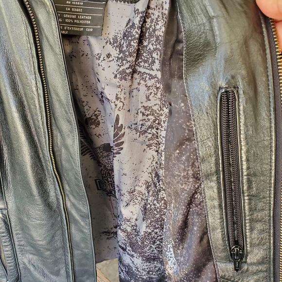 Womens leather Harley coat - Picture 10 of 11